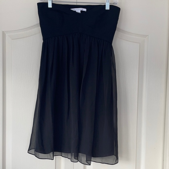 Diane Von Furstenberg Asti Short Silk Mini Dress - Picture 4 of 15